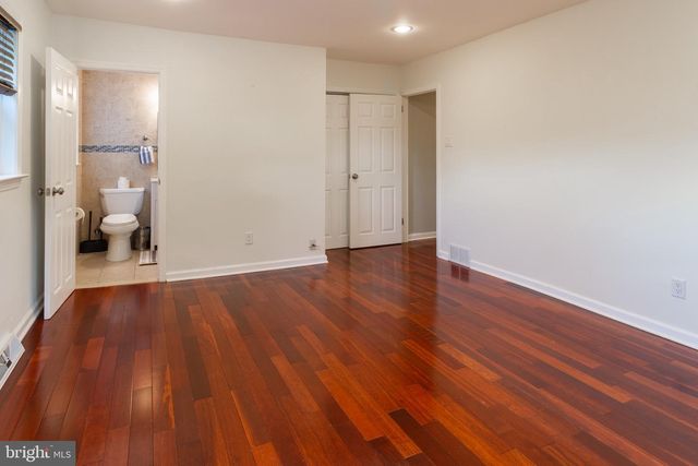 1588 WILLIAMS RD, Abington, PA 19001