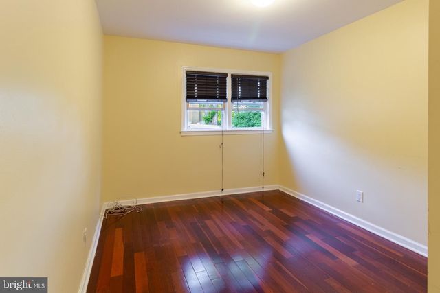 1588 WILLIAMS RD, Abington, PA 19001