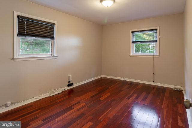 1588 WILLIAMS RD, Abington, PA 19001