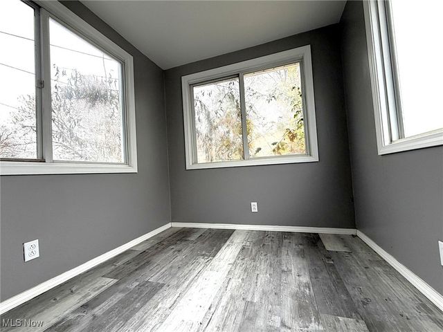 17312 Glendale Avenue, Cleveland, OH 44128