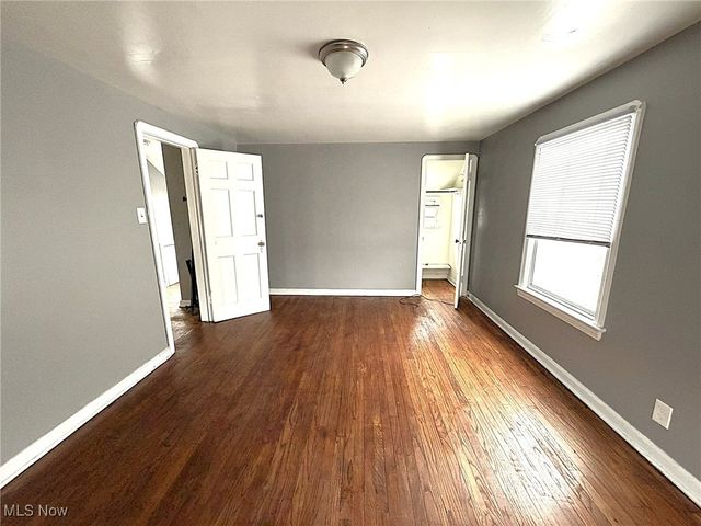 17312 Glendale Avenue, Cleveland, OH 44128