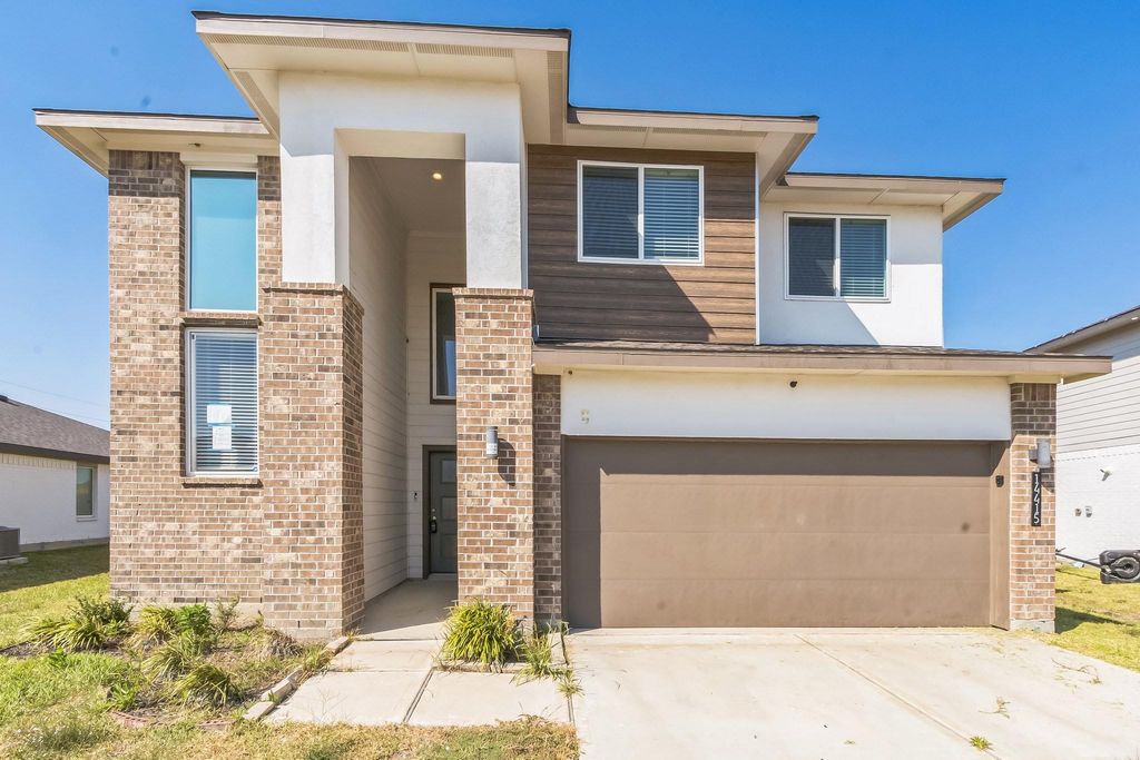 14415 Sweet Water Drive, Baytown, TX 77523