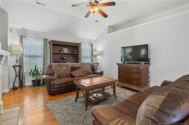 3811 Briargate Lane, Fayetteville, NC 28314