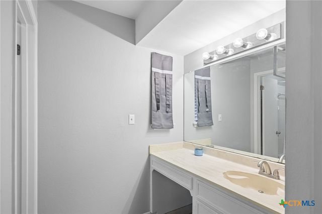 306 Waterford Drive, Victoria, TX 77901