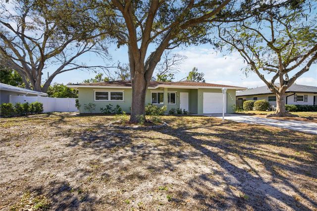 2244 SUNNYSIDE PLACE, Sarasota, FL 34239