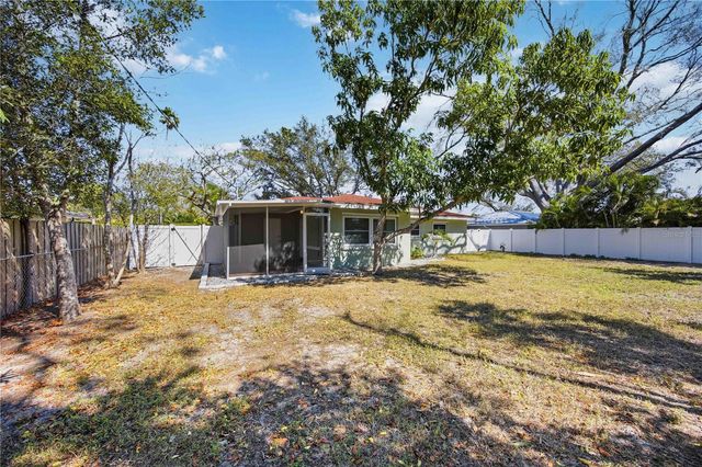 2244 SUNNYSIDE PLACE, Sarasota, FL 34239