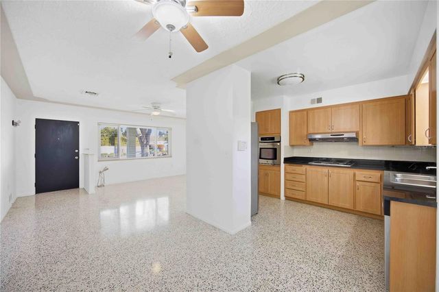 2244 SUNNYSIDE PLACE, Sarasota, FL 34239