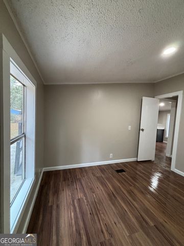 409 Paiute Road, Locust Grove, GA 30248