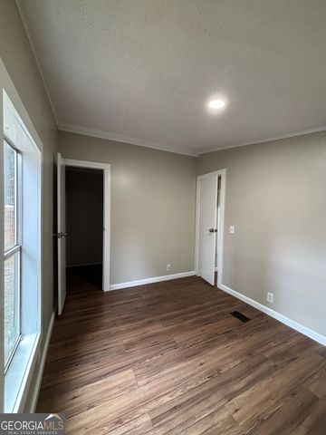 409 Paiute Road, Locust Grove, GA 30248