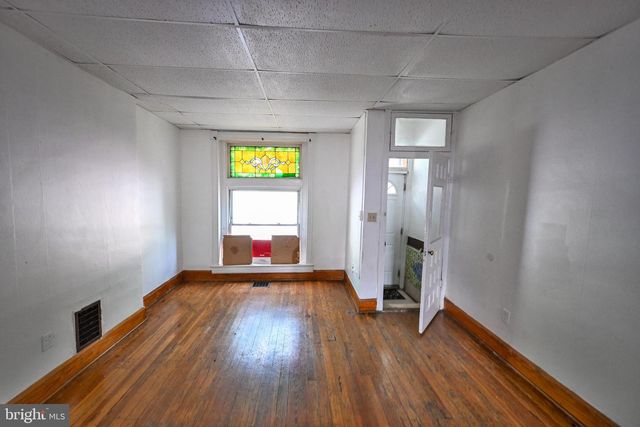 10 S ELLWOOD AVE, Baltimore, MD 21224