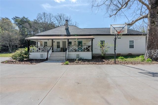 182 Henry Mack Hill Road, Rydal, GA 30171