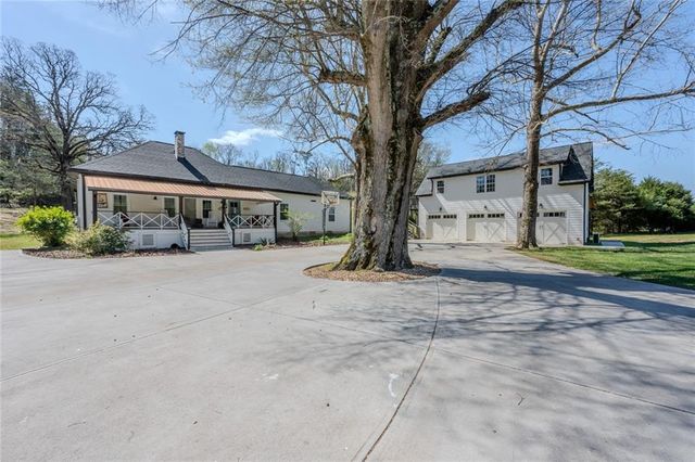 182 Henry Mack Hill Road, Rydal, GA 30171