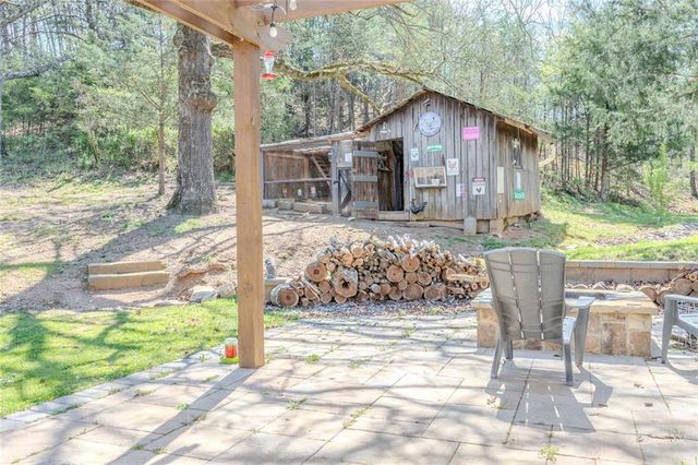182 Henry Mack Hill Road, Rydal, GA 30171