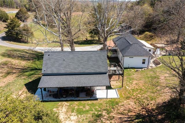 182 Henry Mack Hill Road, Rydal, GA 30171