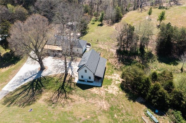 182 Henry Mack Hill Road, Rydal, GA 30171