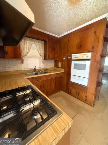 639 Short Street E, Macon, GA 31217