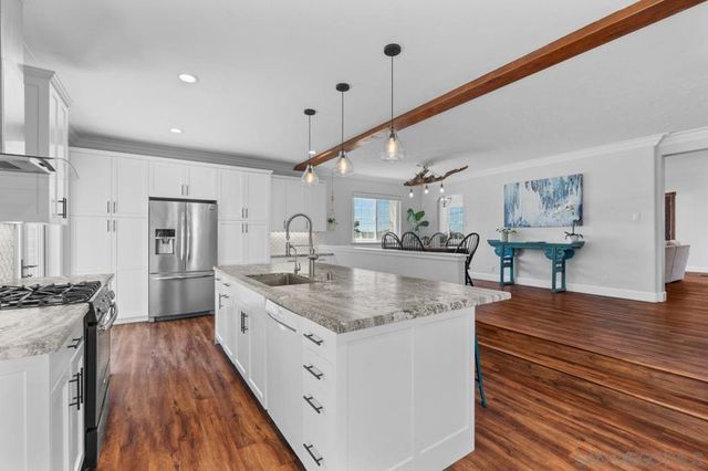 7787 Orien Ave, La Mesa, CA 91941