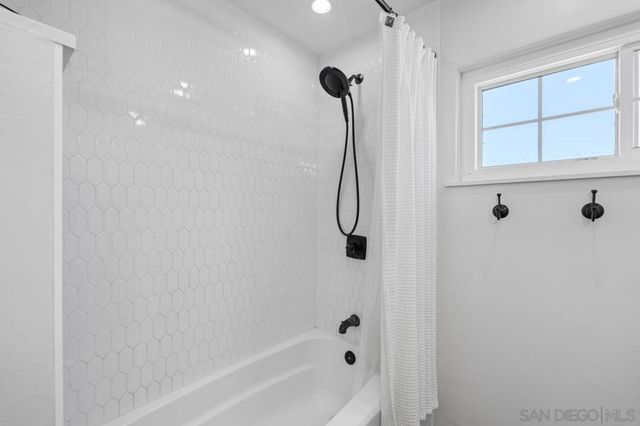 7787 Orien Ave, La Mesa, CA 91941