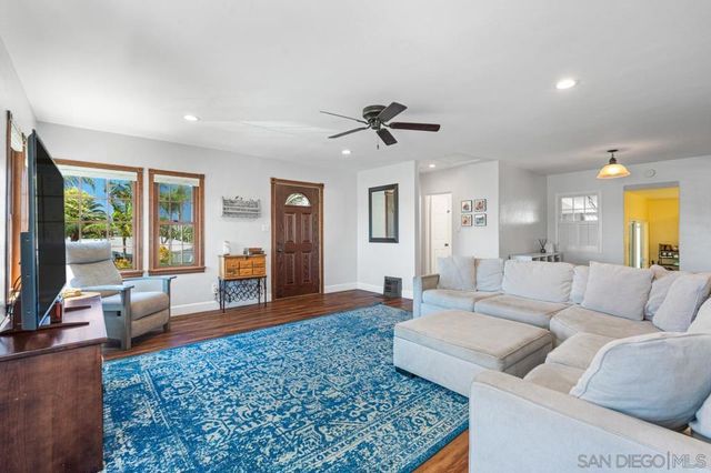 7787 Orien Ave, La Mesa, CA 91941