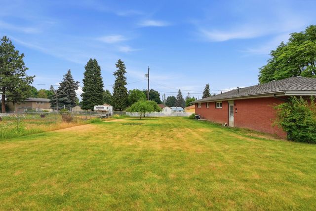 305 E Barker St, Medical Lake, WA 99022