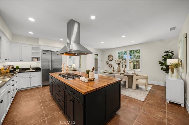 56 Crabapple, Irvine, CA 92620