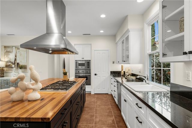 56 Crabapple, Irvine, CA 92620