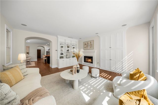 56 Crabapple, Irvine, CA 92620