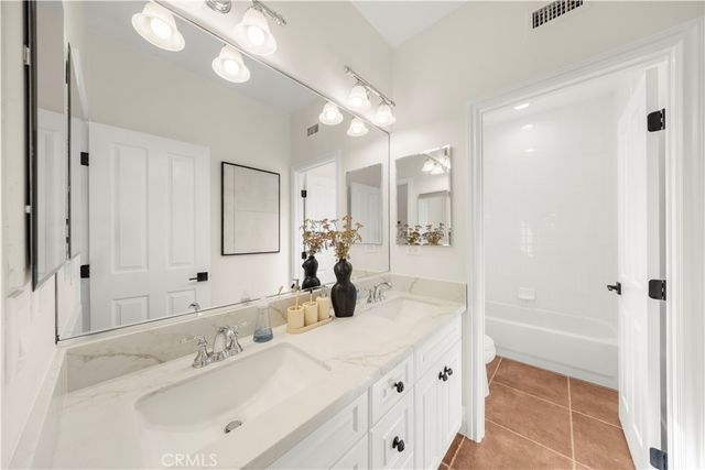 56 Crabapple, Irvine, CA 92620