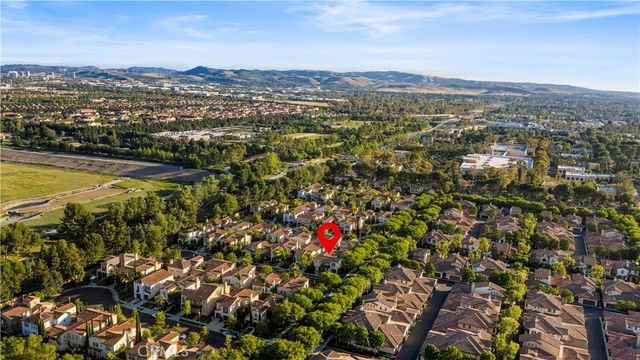 56 Crabapple, Irvine, CA 92620