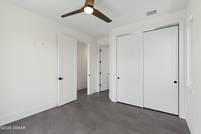 427 Columbus Avenue, New Smyrna Beach, FL 32169