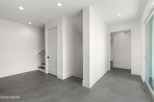 427 Columbus Avenue, New Smyrna Beach, FL 32169