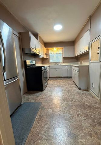 330 Sycamore Street, Carlisle, KY 40311