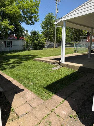330 Sycamore Street, Carlisle, KY 40311
