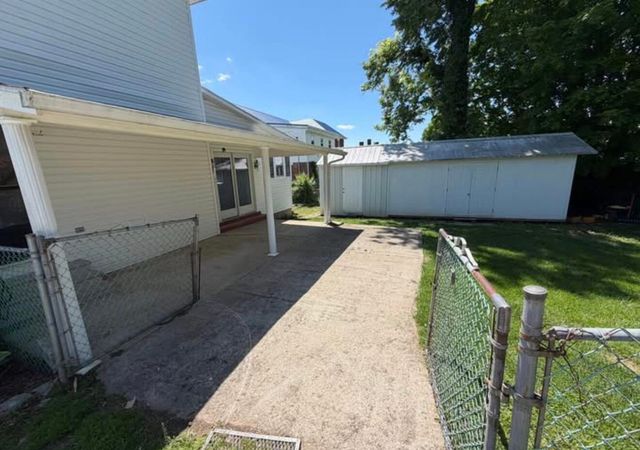 330 Sycamore Street, Carlisle, KY 40311