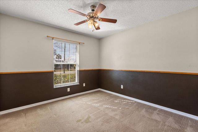 33 BANNERWOOD LANE, Palm Coast, FL 32137