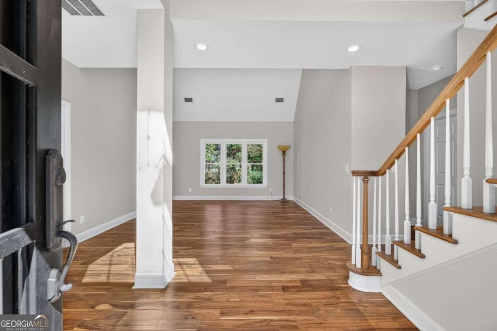 125 Kiveton Park Drive, Roswell, GA 30075 — photo 3