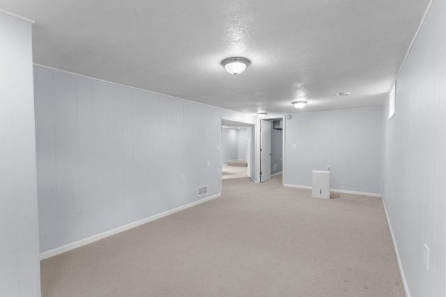 2063 Coral Lane, Eagan, MN 55122