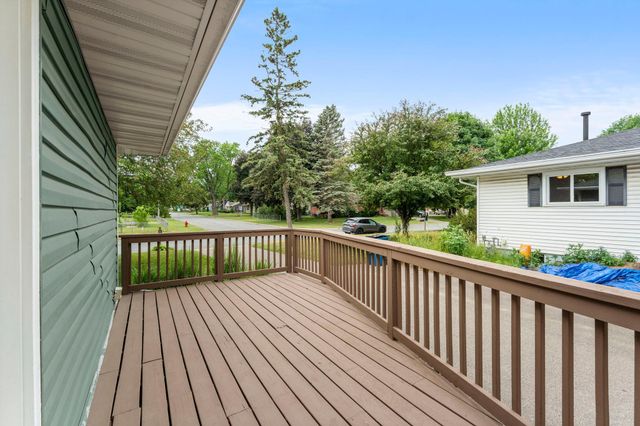 2063 Coral Lane, Eagan, MN 55122