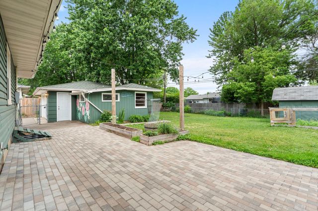 2063 Coral Lane, Eagan, MN 55122