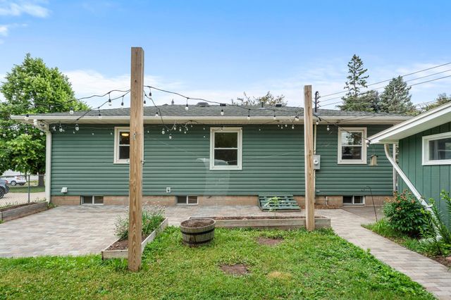 2063 Coral Lane, Eagan, MN 55122