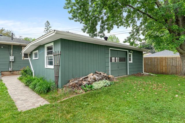 2063 Coral Lane, Eagan, MN 55122