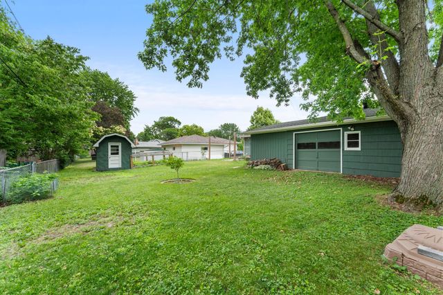 2063 Coral Lane, Eagan, MN 55122