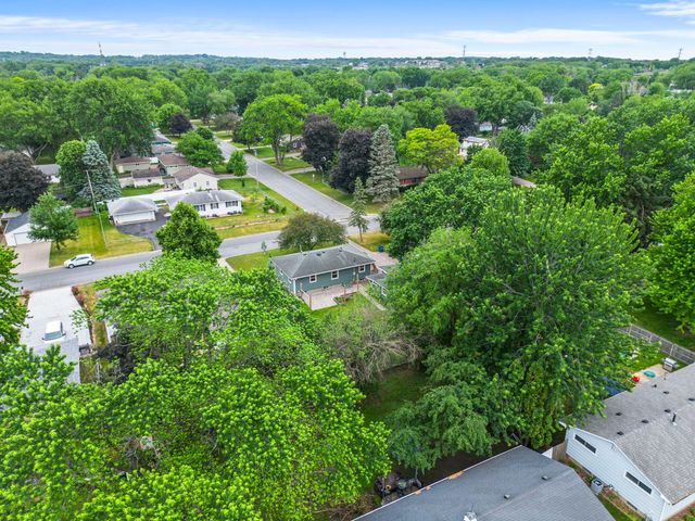 2063 Coral Lane, Eagan, MN 55122