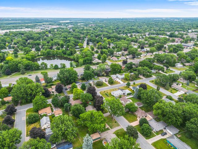 2063 Coral Lane, Eagan, MN 55122