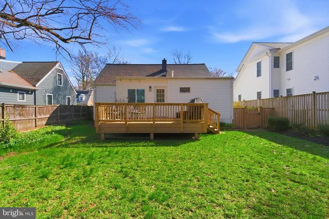 2800 CAMERON RD, Falls Church, VA 22042