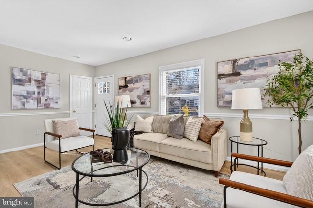 2800 CAMERON RD, Falls Church, VA 22042