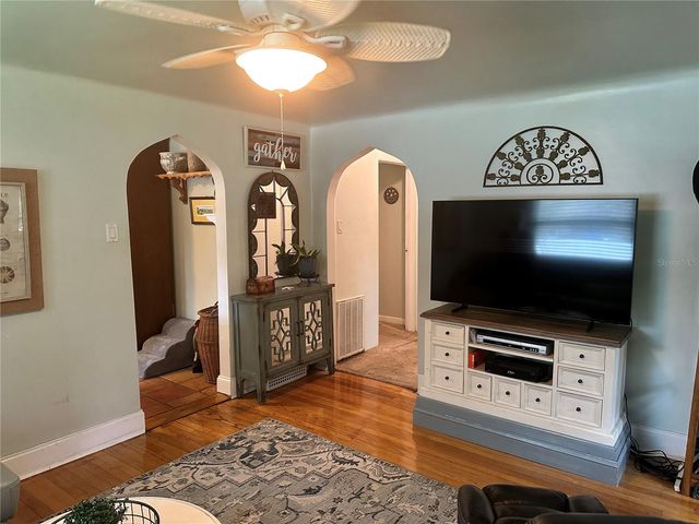 357 MAGNOLIA PLACE, Debary, FL 32713