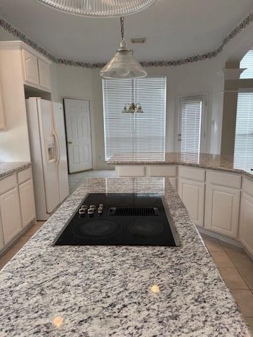 3607 Emerald Falls Drive, Houston, TX 77059