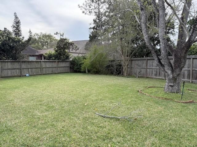 3607 Emerald Falls Drive, Houston, TX 77059