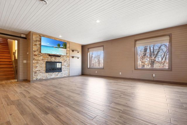 N1548 Wooddale DRIVE, Lake Geneva, WI 53147